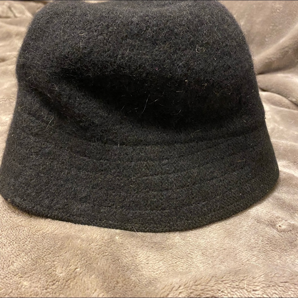 English style 60s? Hat.